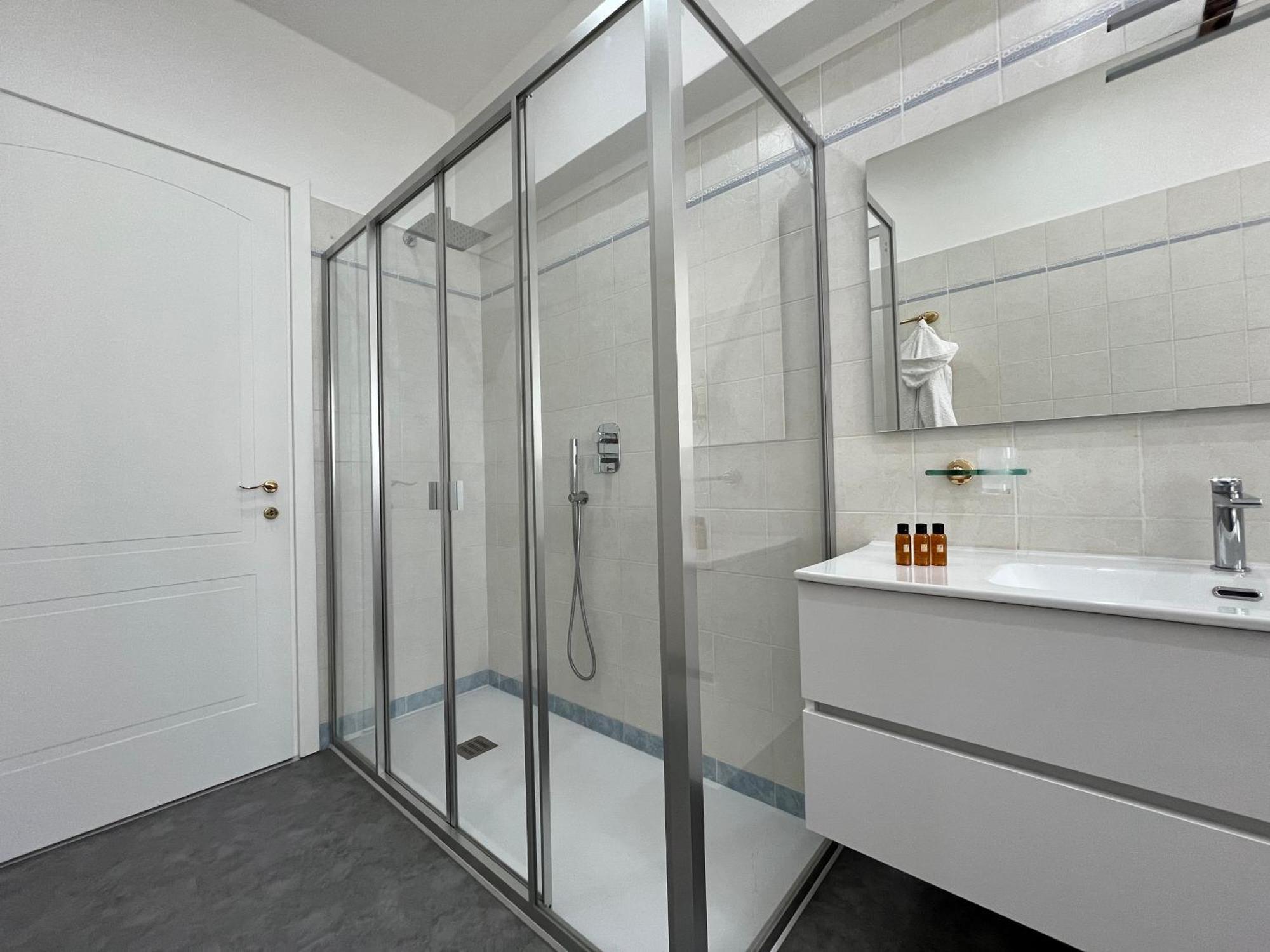 Vittore 11 Square Βερμπάνια Εξωτερικό φωτογραφία